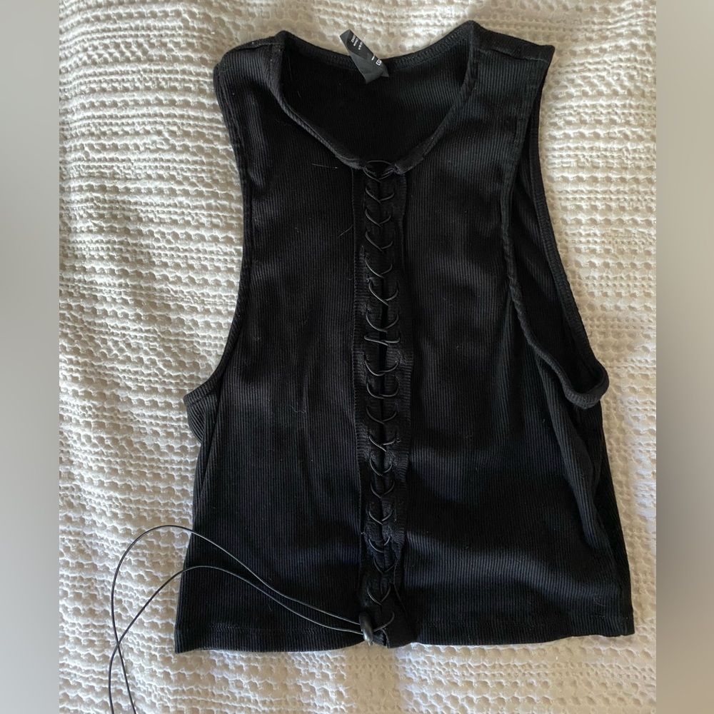 Black crop top